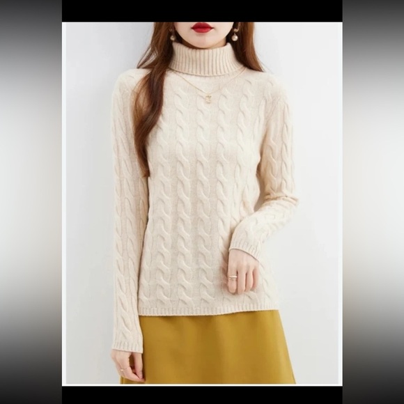 Ann Taylor 100% Cashmere Cable Knit Turtleneck Tunic Sweater Pink/Cream
Medium - Picture 1 of 12